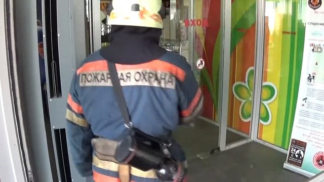 Пожарно-тактические учения в ТЦ Вертикаль 24 октября 2017 года смотреть онлайн