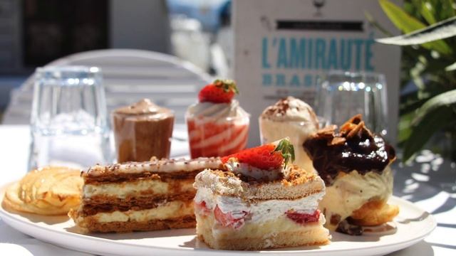PUB Restaurant l'Amirauté Chez Rita - Maître Restaurateur смотреть онлайн
