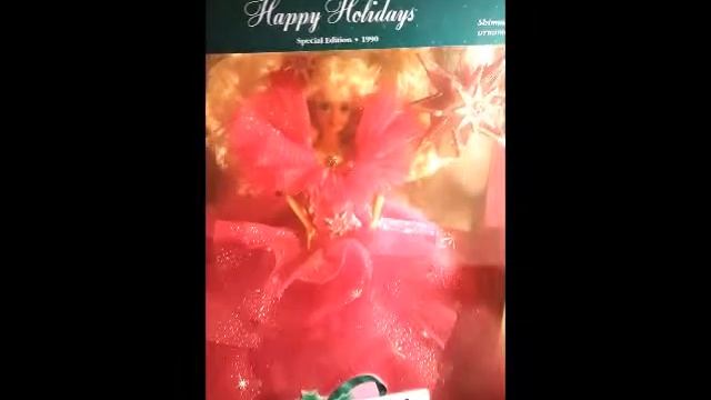 1990 Holiday Barbie смотреть онлайн