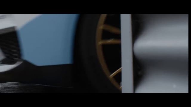 Nuova BMW M5: gli Accessori Originali M Performance. смотреть онлайн