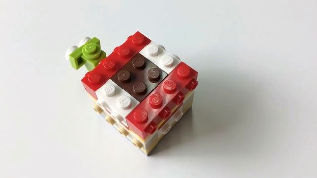 LEGO Monthly Mini Build 40215 Apple & Worm - Lego Speed Build смотреть онлайн
