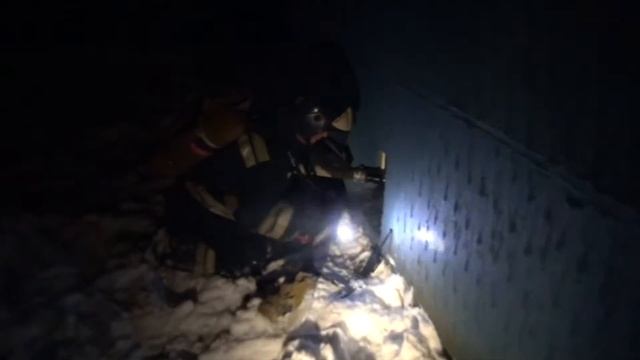 Загорание в подвале по пер. Багратиона 14.01.2016 смотреть онлайн