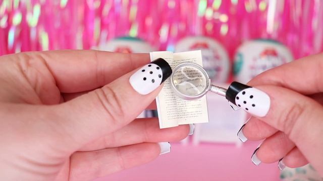 Opening *MINI BRANDS BOOKS* Series 1!! смотреть онлайн