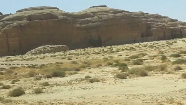 Trip to Hegra (Madain Shale) Al Ula, Saudi Arabia. смотреть онлайн