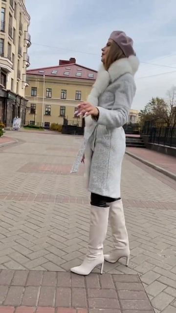 Шоурум женского пальто . Наш Instagram: https://instagram.com/weshalka_palto?utm_medium=copy_link смотреть онлайн