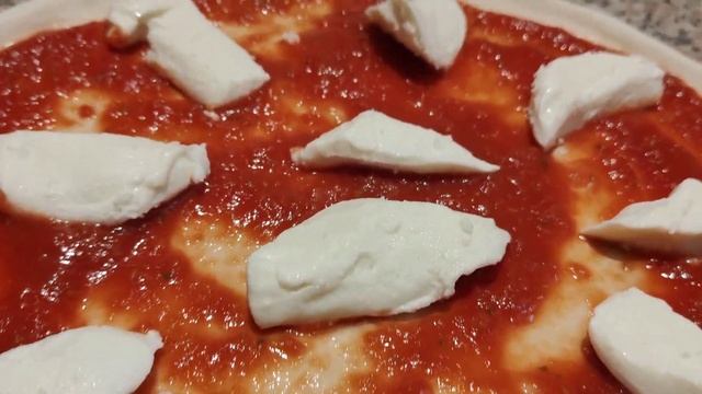 НАСТОЯЩАЯ ПИЦЦА МАРГАРИТА в Санкт-Петербурге - RIPASSO смотреть онлайн