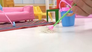 Барби лучшие серии: уборка дома. Видео для девочек