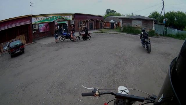 BMWs1000rr vs irbisTTR250 😄 смотреть онлайн