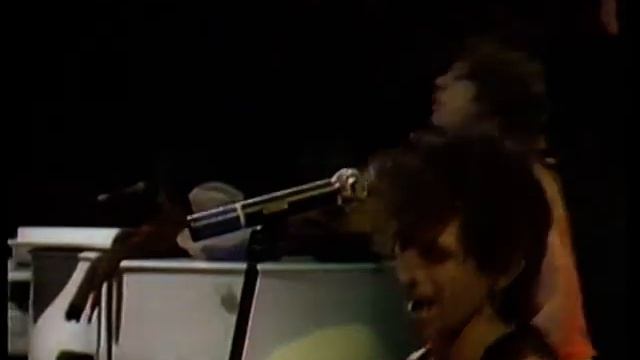THE ROLLING STONES VIDEO REWIND 1984 -CUT FIVE & HAPPY END смотреть онлайн