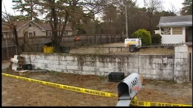 Police: NJ Girl Found in Septic Tank Drowned смотреть онлайн