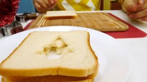 Новый рецепт на канале Готовим вместе — Бутерброды для трансформеров! — Оптимус Прайм готовит!