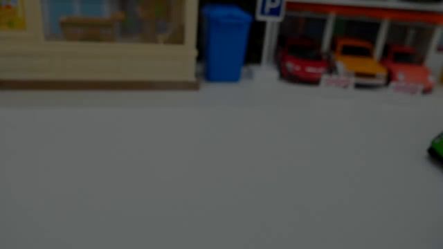 Видео игры битвы - Оптимус и Бамблби защищают базу! Автоботы vs Десептиконы! - Игры с Трансформерами смотреть онлайн