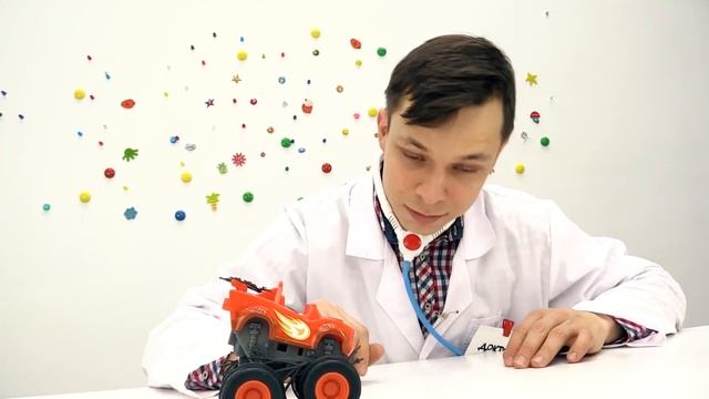 Рык получил переломы после прыжка с трамплина? Лечим игрушки и игры в больничку смотреть онлайн