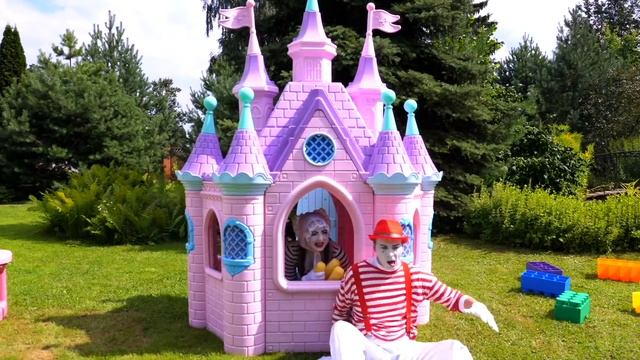 Куклы БЕБИ БОН и Друзья! - Игры для девочек дочки матери с Baby Born. Смешные видео игры одевалки смотреть онлайн