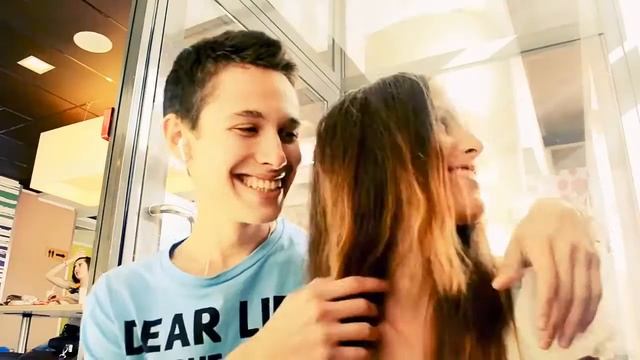 Вот она настоящая любовь подростков!!! смотреть онлайн