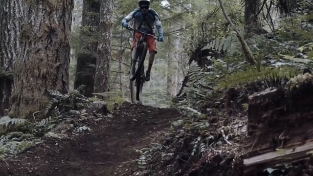 Drag-N-Drop Glitch Transitions V.2 | Davinci Resolve Template