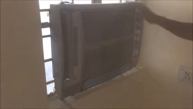 FSSE - Live Demo of ABC Vs. Clean Agent Fire Extinguisher смотреть онлайн