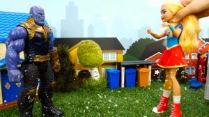 Девочки супергерои в Салоне красоты - Леди Баг и СуперГерл - Играем в куклы