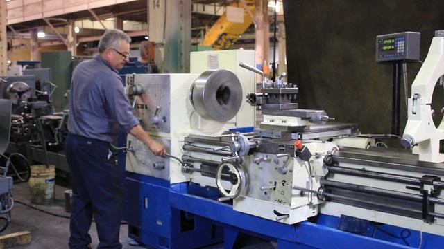 25'' Swing 80'' Centers Toolmex TUR-630A ENGINE LATHE смотреть онлайн