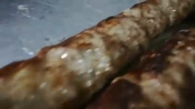 Люля на мангале, дышит сочно смотреть онлайн