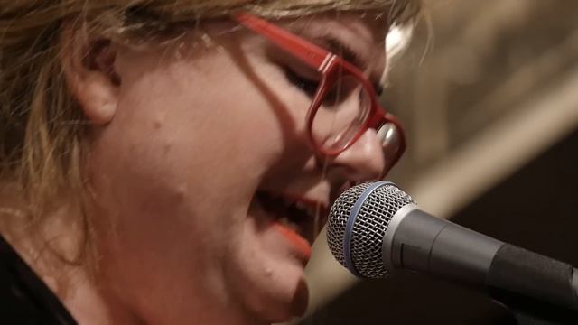 Kimono - Full Performance (Live on KEXP) смотреть онлайн
