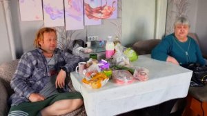 Получила пенсию и купила продукты Урожайные грядки через пару месяцев Домашние животные Просто ЛЕТО