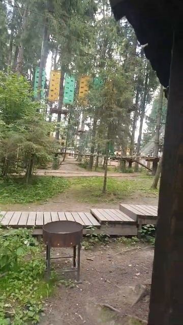 Беседка, мангал в "Веревочном парке" смотреть онлайн