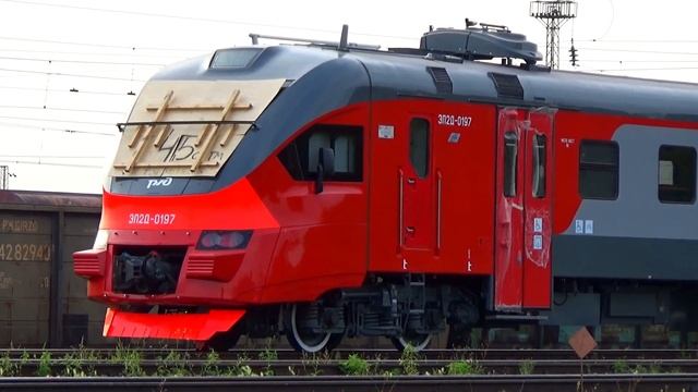 "Эксклюзив!" Три новых электропоезда ЭП2Д-0198, ЭП2Д-0196, ЭП2Д-0197 для ЗСЖД и СЖД смотреть онлайн