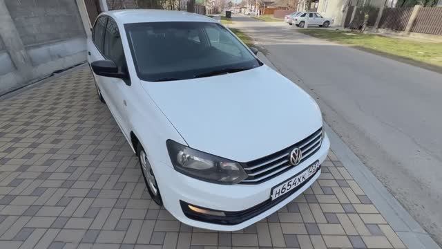 Автомобиль Volkswagen Polo