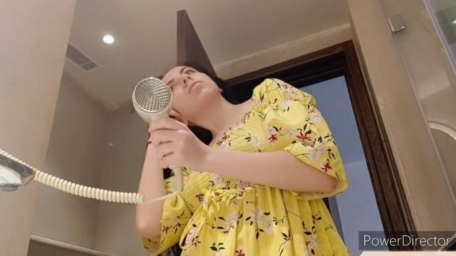 С младенцем на руках | Наши дни в отеле | Жду воду смотреть онлайн