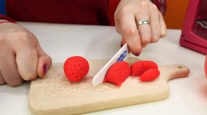 Беби Бон Эмили заболела?! Игра больница для девочек - Как мама