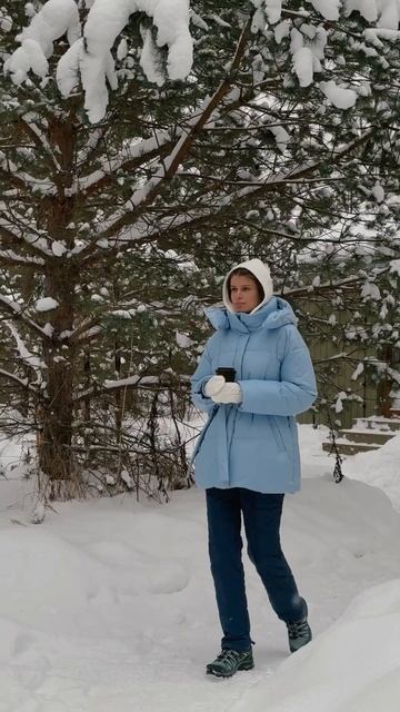 Winter ASMR #asmr #finnflare #short #shorts #winter #downjacket #sale #шортс #fashion #winteroutfit смотреть онлайн