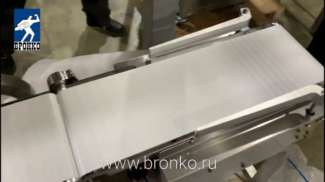 Контрольные весы JW C1000 смотреть онлайн