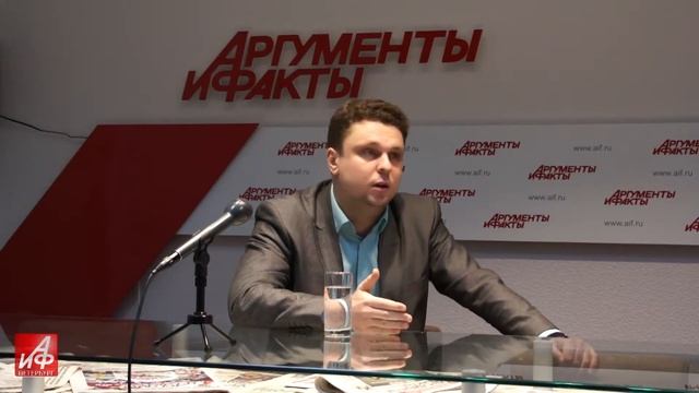 В гостях SPB.AIF.RU – дирижер Михаил Голиков