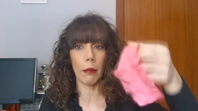 ¿Que llevo en el bolso? ¡¡REAL 100%!! 👛 👜 👝 смотреть онлайн