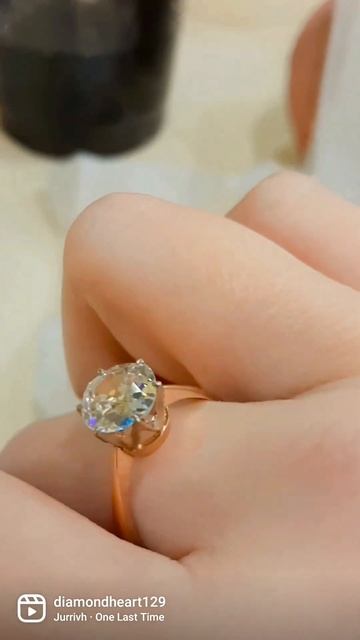 Антикварное кольцо с большим бриллиантом 2 Ct.