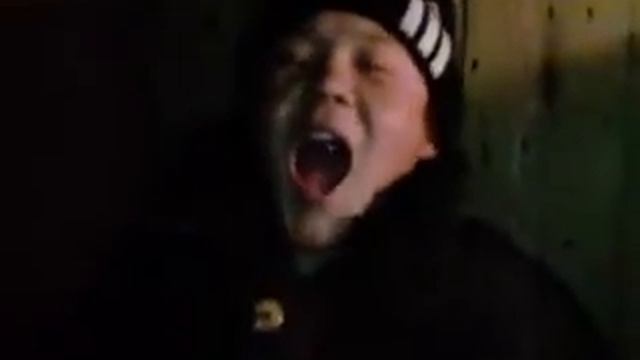 Пацан не реально круто поет!!коры смотреть онлайн