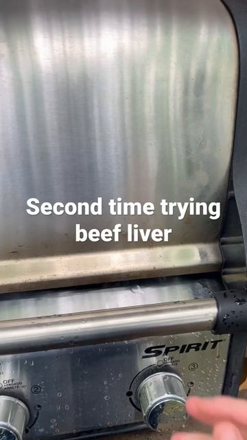 Second Time Trying Beef Liver - Seer 60 Seconds Each Side, Salt, And Eat. #carnivore #meat