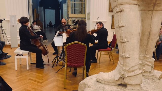 “Under Pressure”-Queen