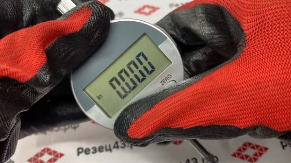 Индикатор цифровой 0 - 12.7 мм. Шкала 0.01 мм