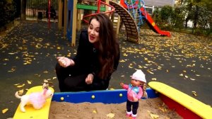 Как Мама - Беби Бон Эмили упала и разбила коленку! Видео для девочек