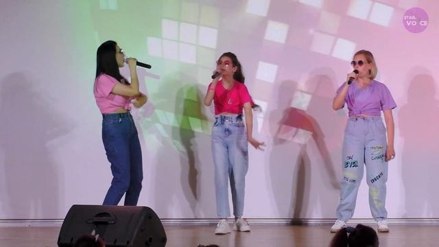 Денисова Диана, Макеева Лиза , Герасимова Дарья - Районы Кварталы | Там где музыка смотреть онлайн