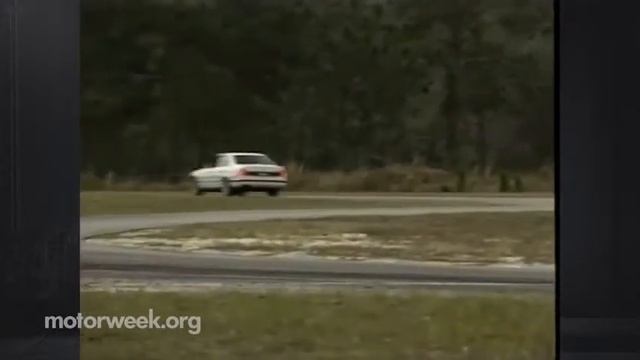MotorWeek Retro Review '93 BMW M5 смотреть онлайн