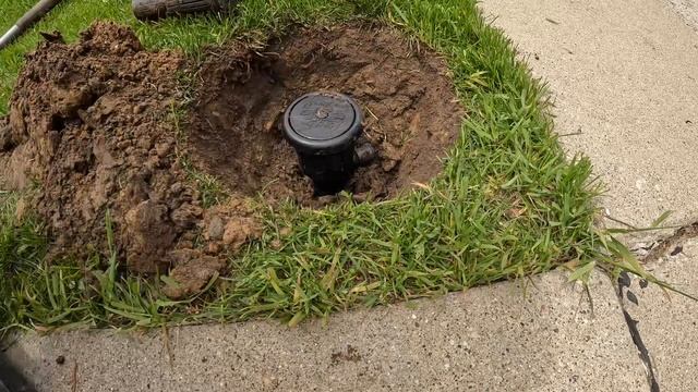 How To Replace And Adjust Rain Bird Maxi-Paw