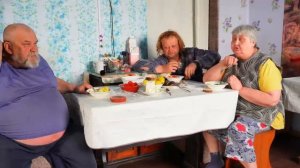 Покупка пропитания на пенсию и деревенский обед с сельскими продуктами на кухне ПОДВАЛ ИЛЬИЧА жизнь