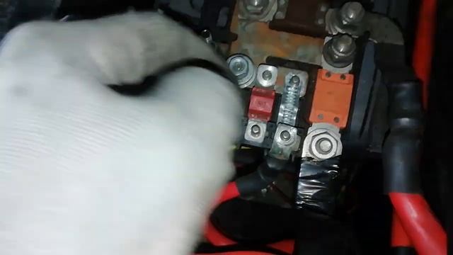 Как сделать предохранитель Maxi Fuse :) смотреть онлайн