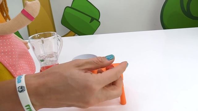 Бьянка готовит завтрак - Видео для девочек с Машей капуки смотреть онлайн