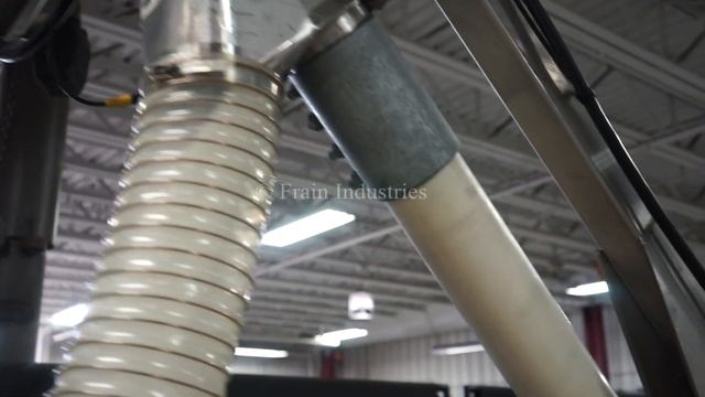Hapman Feeder Auger HELIX Demonstration смотреть онлайн