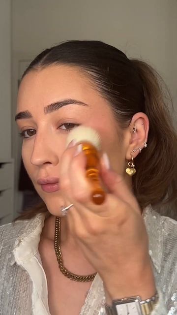 KIKO Milano - Crazy '90s - Maggie's Look смотреть онлайн