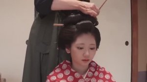 #Причёска японской гейши(Варэсинобу. Как делать причёску японской гейши)